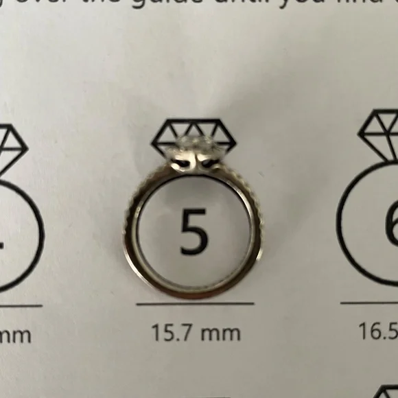 Pandora Elevated Heart Ring Size 4.5 - Picture 7 of 9